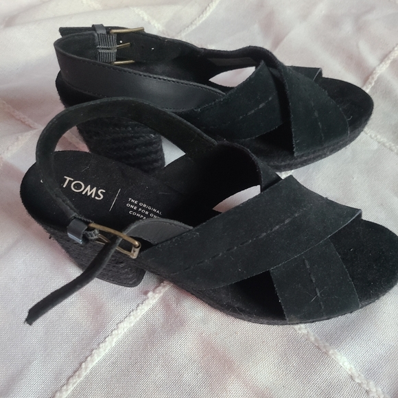 Tom's Black Suede Wedge Sandals - Picture 1 of 4